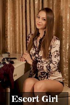 Petite Escort Naseera from Czech Republic. Best Escort in Šumperk \ Olomoucký